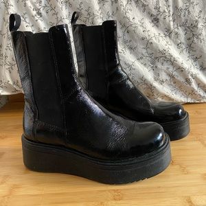 Vagabond Tara Chelsea Boots